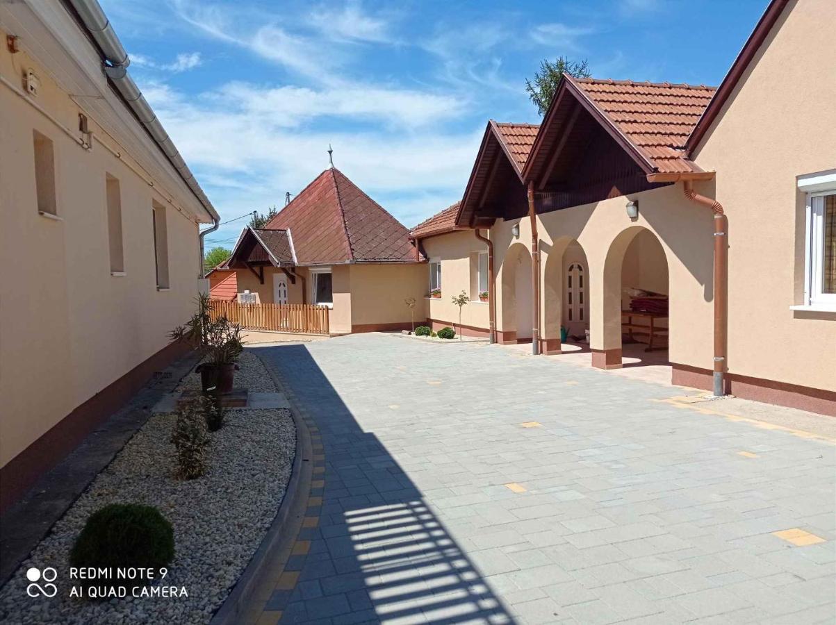 Apartment In Balatonlelle 40765 Exterior photo